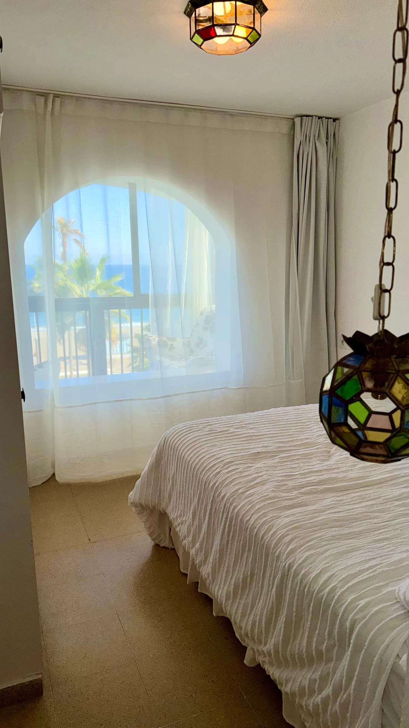 Bedroom with sea view